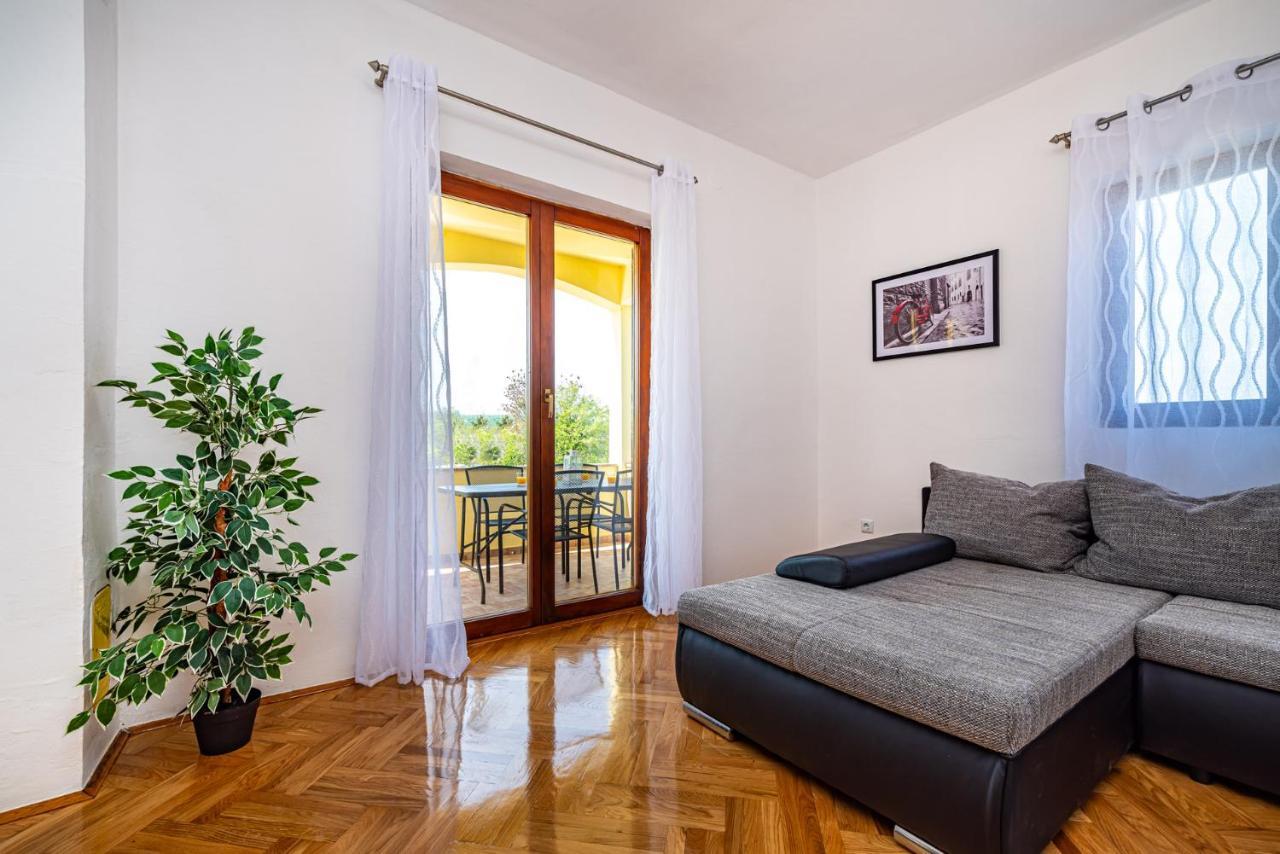 Apartment Marija Novigrad  Eksteriør billede